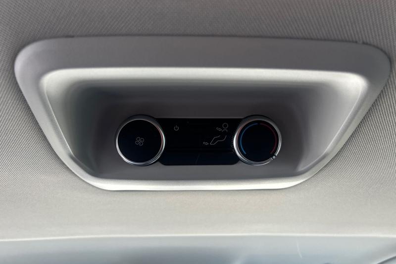 Used Ford Tourneo Custom 2024 for sale - 76391388: Photo 27