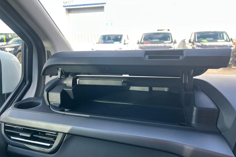 Used Ford Tourneo Custom 2024 for sale - 76391388: Photo 39