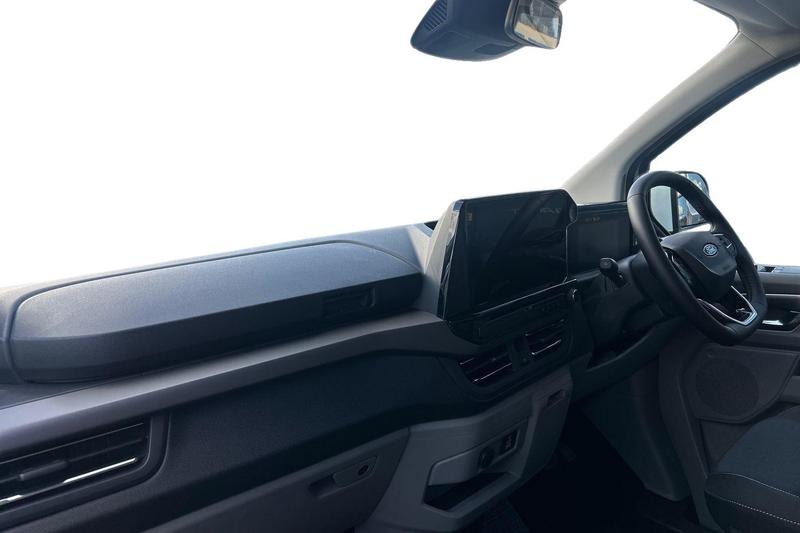 Used Ford Tourneo Custom 2024 for sale - 76391388: Photo 4