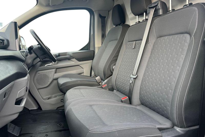 Used Ford Transit Custom 2024 for sale - 77381639: Photo 9