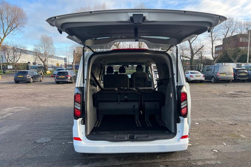 Used Ford Tourneo Custom 2025 for sale - 77582022: Photo 6