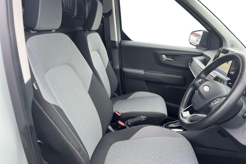 Used Ford Transit Courier 2024 for sale - 77746999: Photo 11