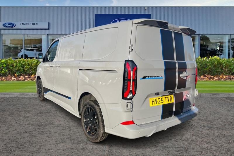 Used Ford Transit Custom 2025 for sale - 77198962: Photo 2