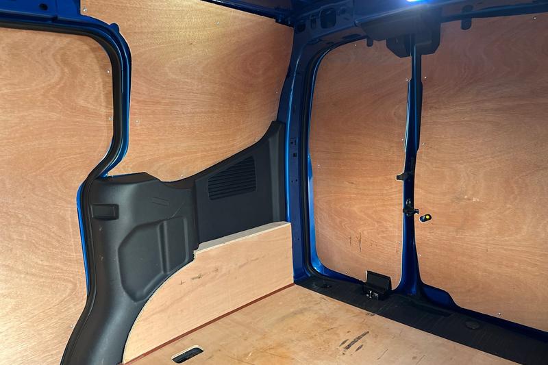 Used Ford Transit Courier 2024 for sale - 78077716: Photo 18