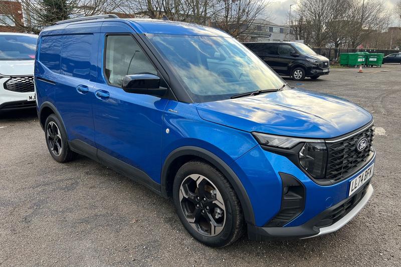 Used Ford Transit Courier 2024 for sale - 78077716: Photo 21