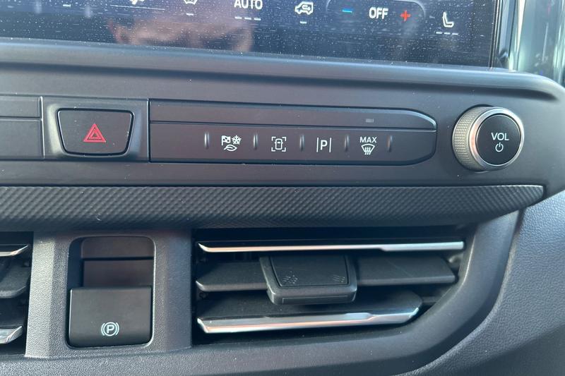 Used Ford Transit Custom for sale - 76887960: Photo 32