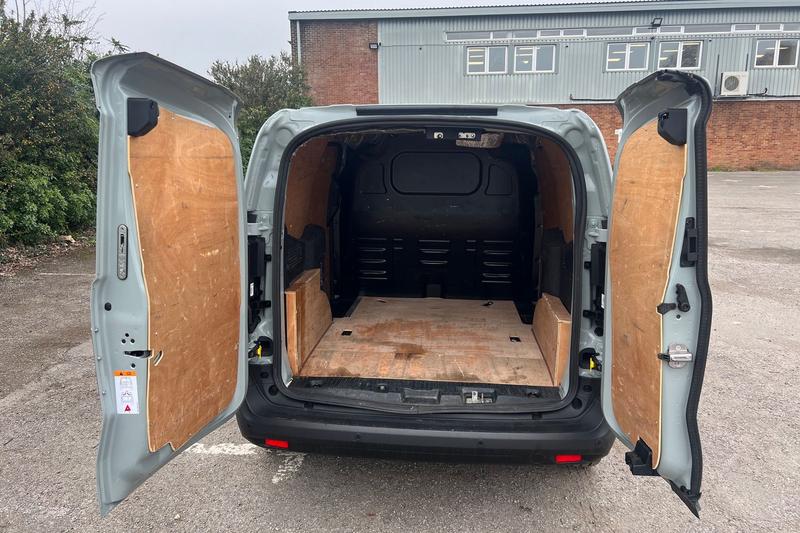 Used Ford Transit Courier 2024 for sale - 77819827: Photo 6