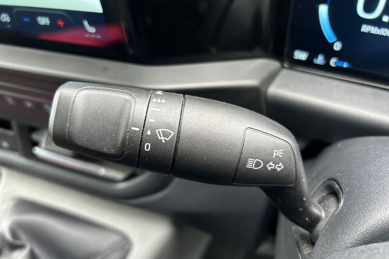 Used Ford Transit Custom 2025 for sale - 76209339: Photo 35