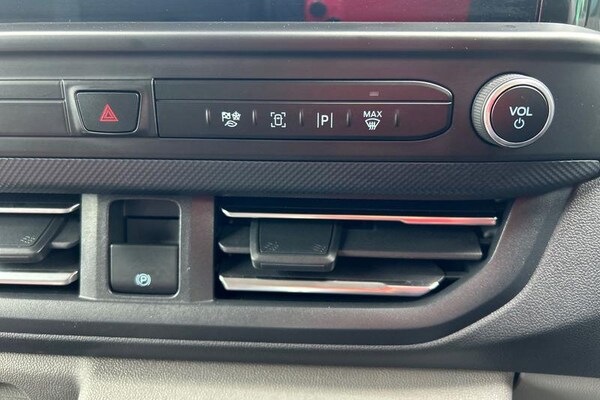 Used Ford Transit Custom 2025 for sale - 76209339: Photo 37