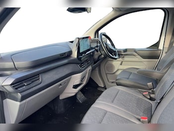 Used Ford Tourneo Custom 2025 for sale - 78008463: Photo