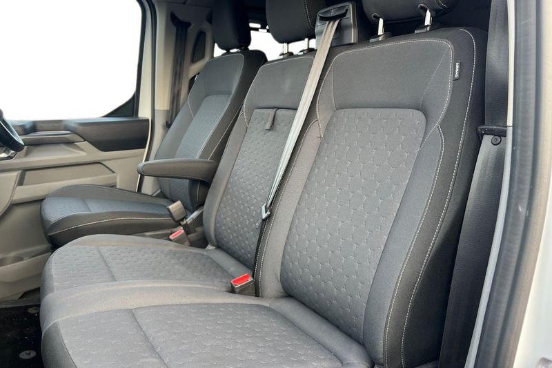 Used Ford Tourneo Custom 2025 for sale - 78008463: Photo 9