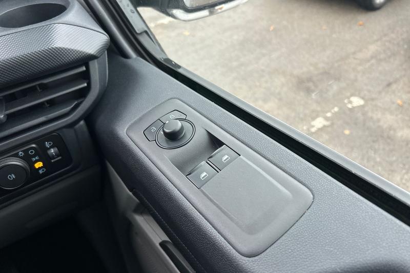 Used Ford Transit Custom 2024 for sale - 76603436: Photo 30