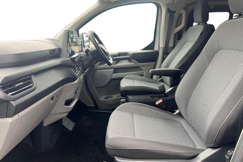 Used Ford Tourneo Custom for sale - 78109445: Photo 9