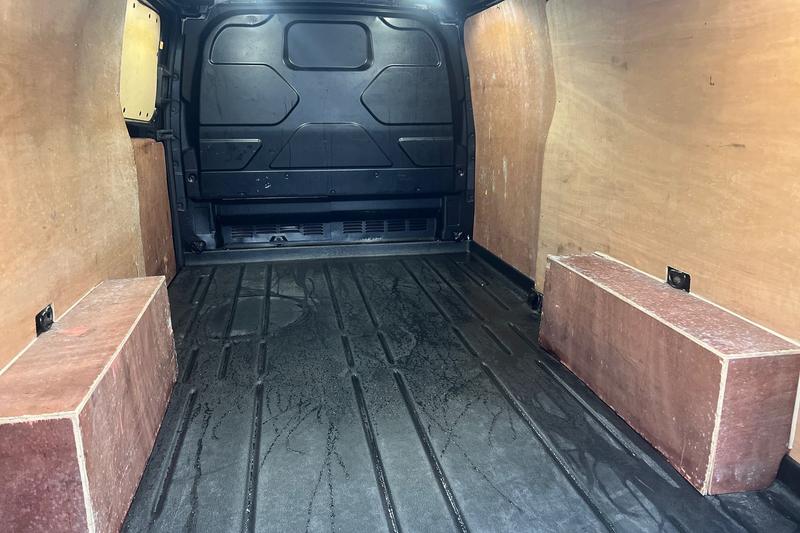 Used Ford Transit Custom 2020 for sale - 77462548: Photo 18