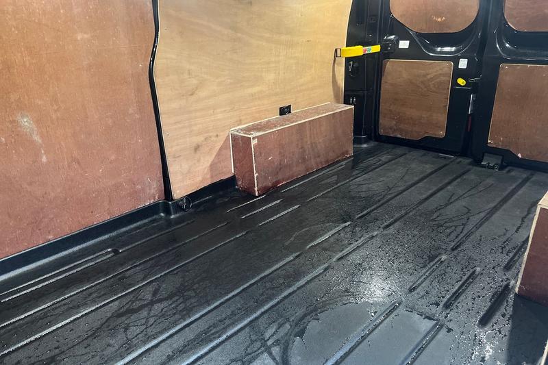 Used Ford Transit Custom 2020 for sale - 77462548: Photo 4