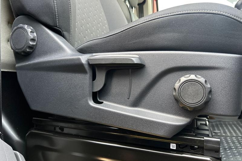 Used Ford Transit Custom 2025 for sale - 76394108: Photo 24