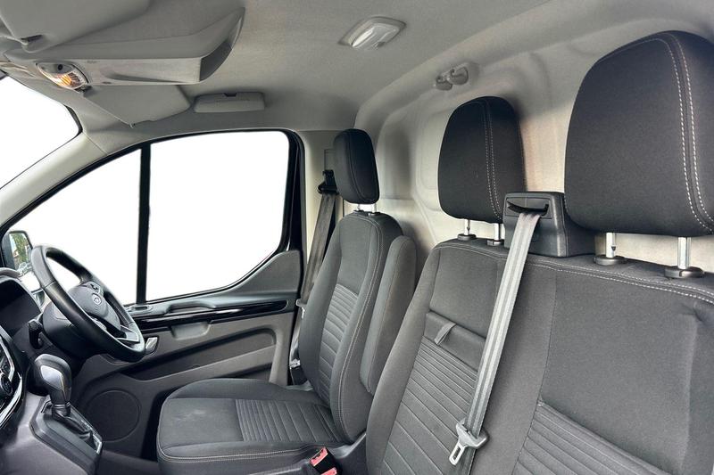 Used Ford Transit Custom 2023 for sale - 76568495: Photo 10
