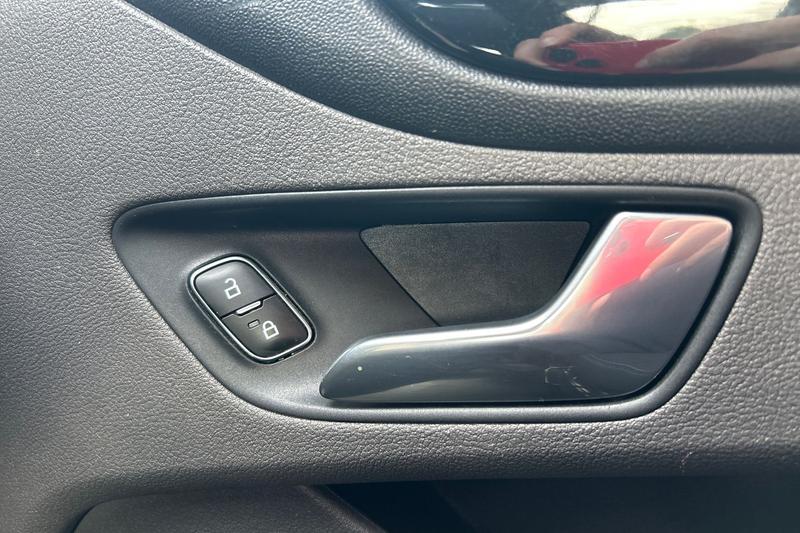 Used Ford Transit Custom 2023 for sale - 76568495: Photo 32