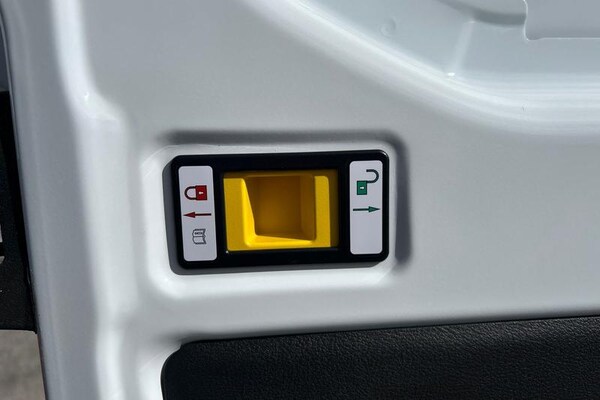 Used Ford Transit 2024 for sale - 76028221: Photo 31