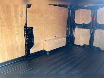 Used Ford Transit Custom 2024 for sale - 79170191: Photo
