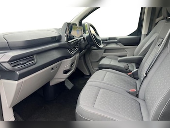 Used Ford Transit Custom 2025 for sale - 78942341: Photo