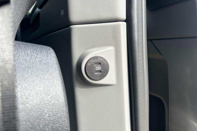 Used Ford Tourneo Custom 2024 for sale - 76391391: Photo 24