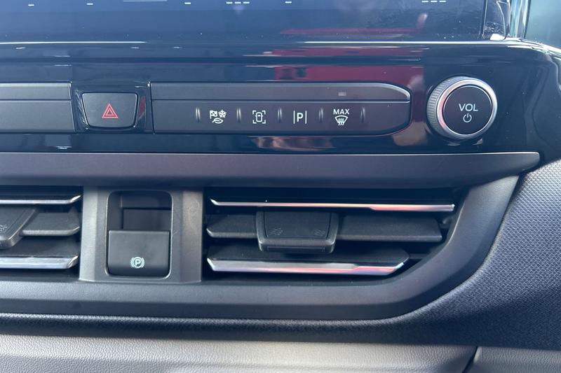 Used Ford Tourneo Custom 2024 for sale - 76391391: Photo 36