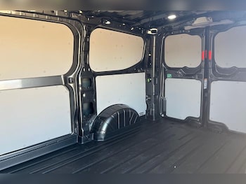 Used Ford Transit Custom 2024 for sale - 76486496: Photo