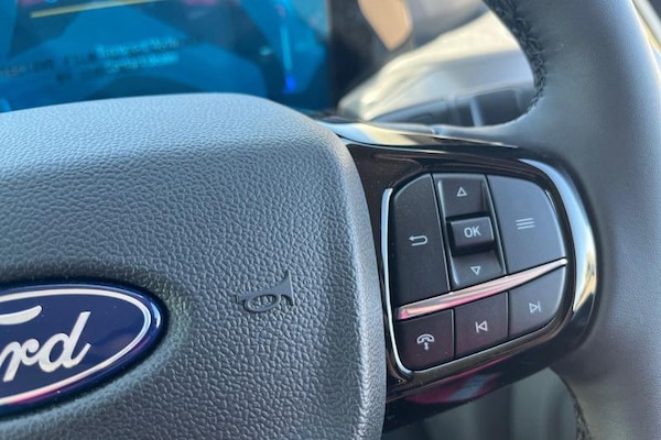 Used Ford E-Transit 2024 for sale - 75982602: Photo 25