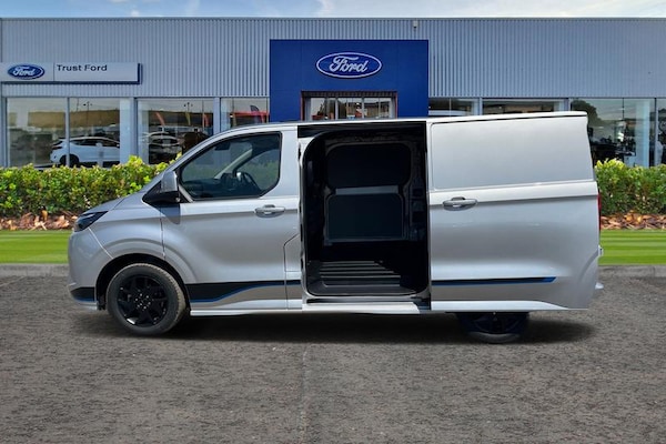 Used Ford E-Transit 2024 for sale - 75982602: Photo 5