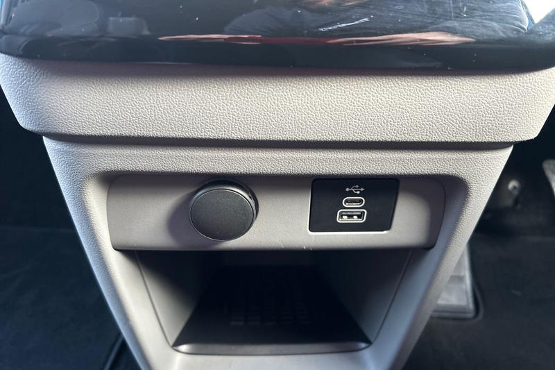 Used Ford Transit Custom 2024 for sale - 76603437: Photo 30