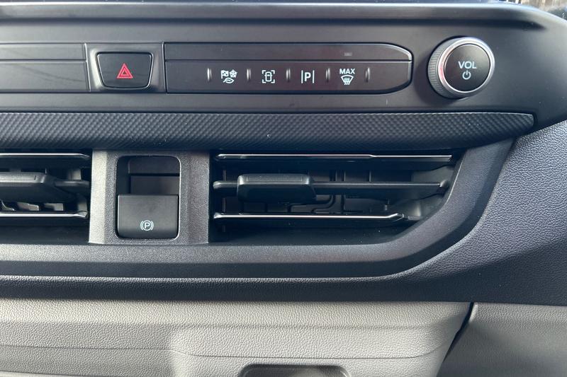 Used Ford Transit Custom 2025 for sale - 76710181: Photo 35