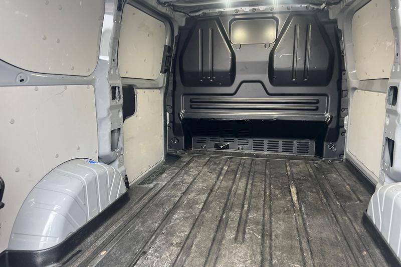 Used Ford Transit Custom 2024 for sale - 77340043: Photo 33