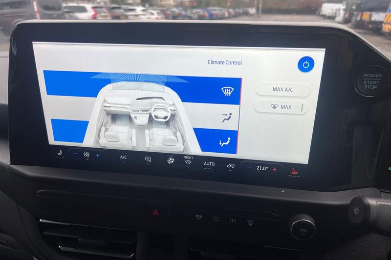 Used Ford Transit Custom 2024 for sale - 77340043: Photo 8