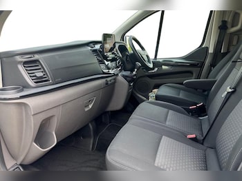 Used Ford Tourneo Custom 2023 for sale - 78950169: Photo