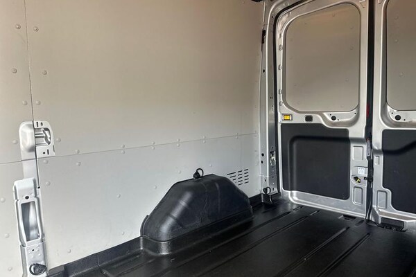 Used Ford Transit 2024 for sale - 76131446: Photo 4