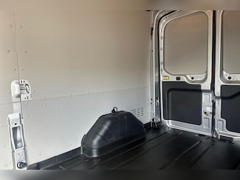 Used Ford Transit 2024 for sale - 76131446: Photo 4