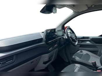 Used Ford Tourneo Custom 2024 for sale - 75932103: Photo
