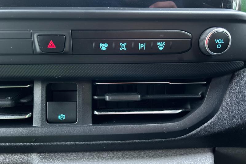 Used Ford Transit Custom 2025 for sale - 76710259: Photo 35