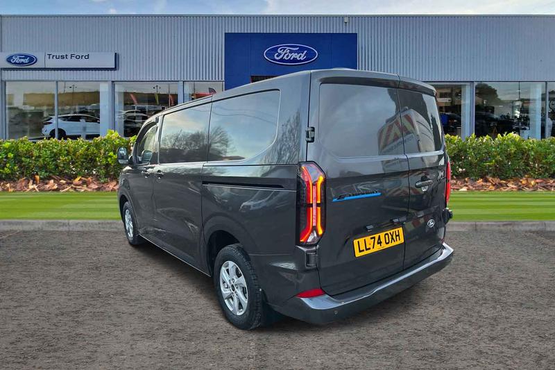 Used Ford Transit Custom 2024 for sale - 76603446: Photo 2