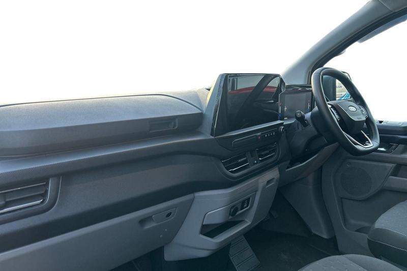 Used Ford Transit Custom 2024 for sale - 76603446: Photo 3