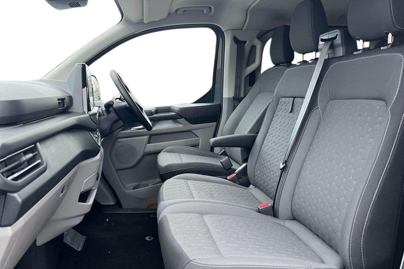 Used Ford Transit Custom 2025 for sale - 77204956: Photo 4