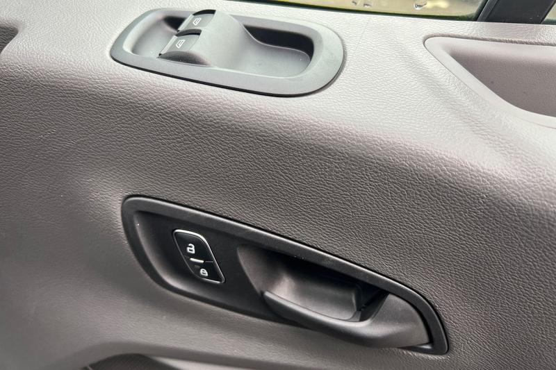 Used Ford Transit 2025 for sale - 77301226: Photo 38