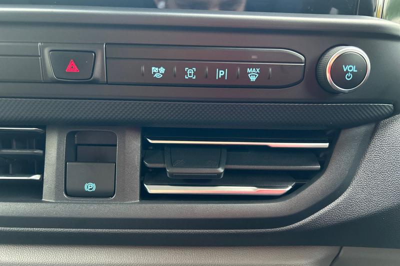 Used Ford Transit Custom 2025 for sale - 76355543: Photo 34