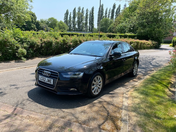 Used Audi A4 2012 for sale - 74634425: Photo 3