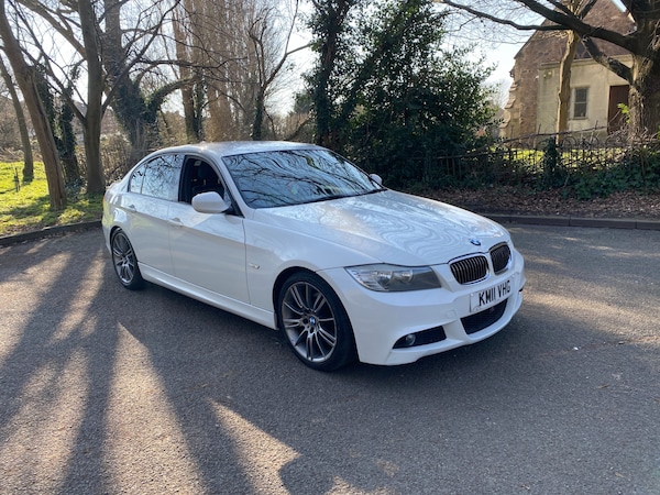 Used BMW 3 Series 2011 for sale - 74634578: Photo 2