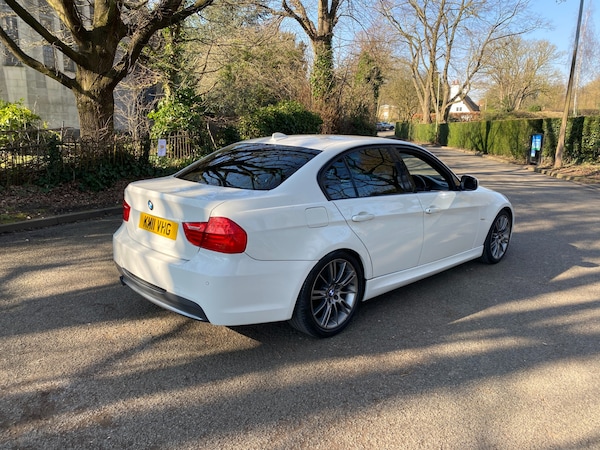 Used BMW 3 Series 2011 for sale - 74634578: Photo 4