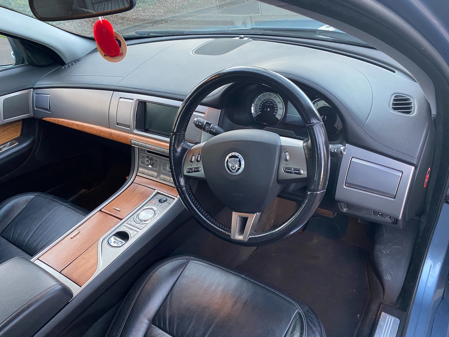 Used Jaguar XF 2008 for sale - 74634883: Photo 8