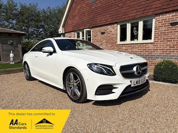 Used Mercedes-Benz E Class 2018 for sale - 79124411: Photo