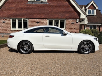 Used Mercedes-Benz E Class 2018 for sale - 79124411: Photo